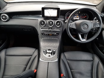 Used Mercedes-Benz GLC 2019 for sale - 76846882: Photo