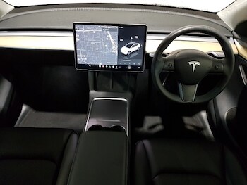 Used Tesla Model Y 2022 for sale - 77580096: Photo