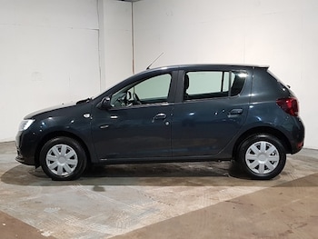Used Dacia Sandero 2019 for sale - 77503209: Photo