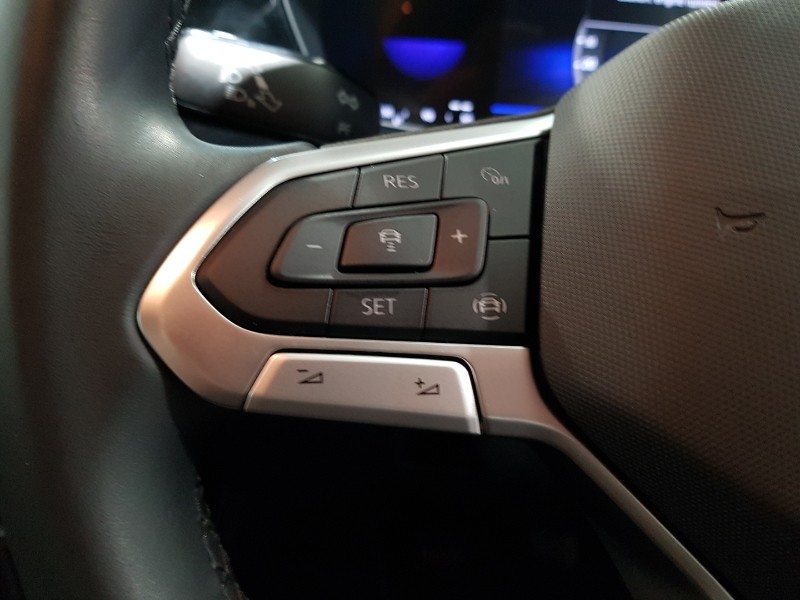 Used Volkswagen T-Cross 2023 for sale - 76369577: Photo 14