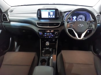 Used Hyundai TUCSON 2018 for sale - 78747375: Photo