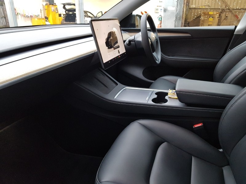 Used Tesla Model Y 2023 for sale - 76150519: Photo 5