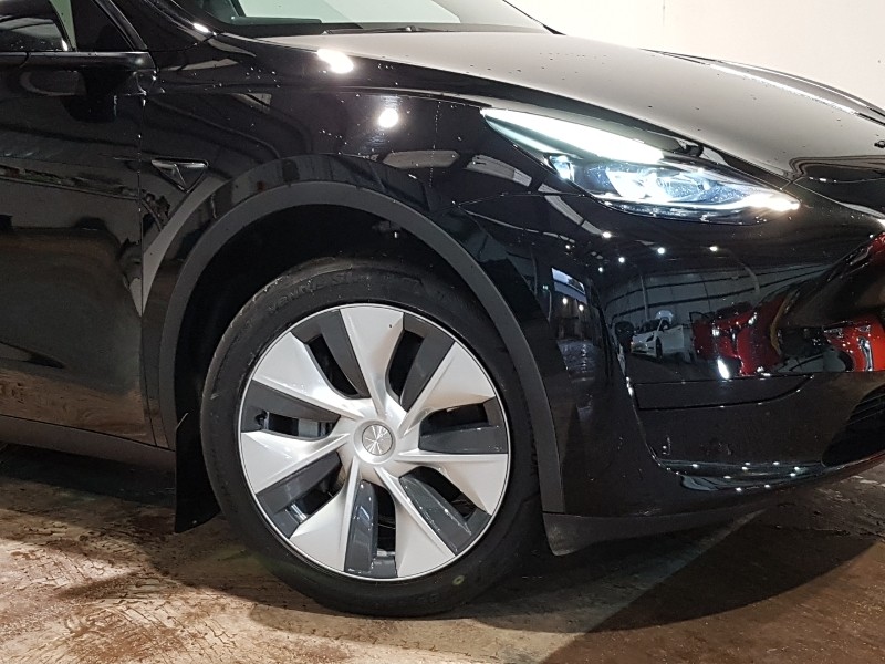 Used Tesla Model Y 2023 for sale - 76150519: Photo 9