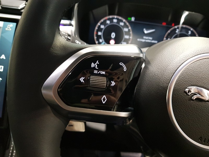 Used Jaguar F-Pace 2023 for sale - 77141164: Photo 14