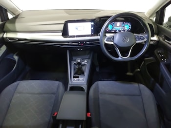 Used Volkswagen Golf 2023 for sale - 79605626: Photo
