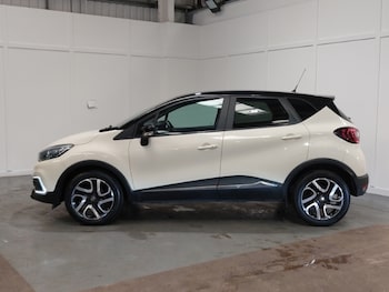 Used Renault Captur 2018 for sale - 78647395: Photo