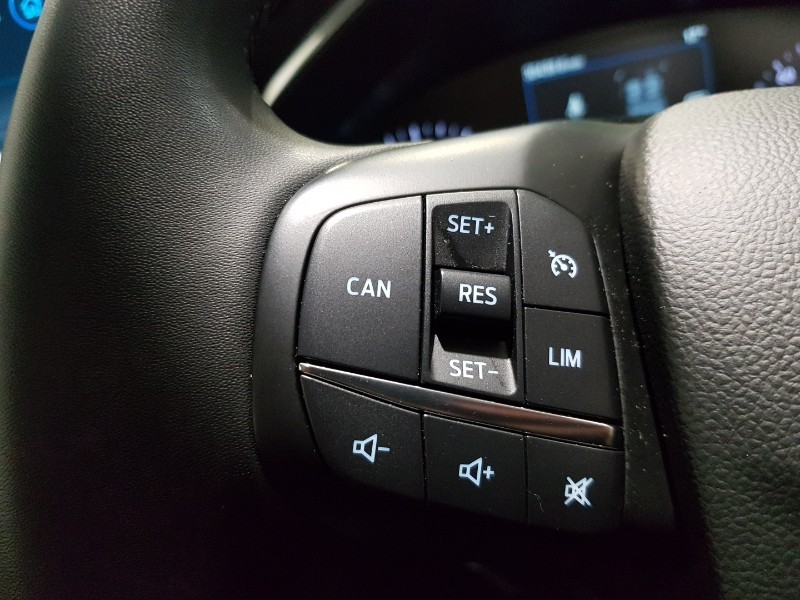 Used Ford Focus 2023 for sale - 76054620: Photo 14