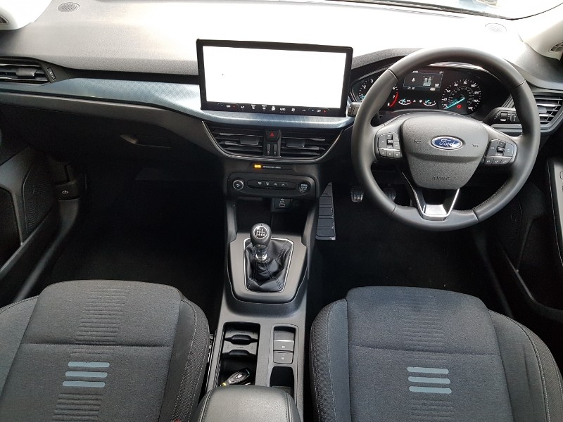 Used Ford Focus 2023 for sale - 76054620: Photo 2