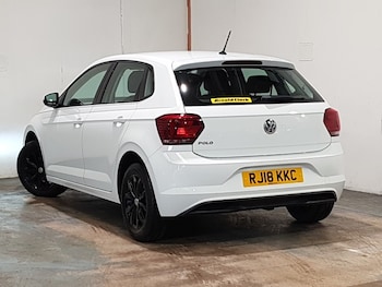 Used Volkswagen Polo 2018 for sale - 77731302: Photo