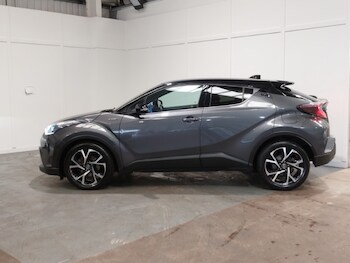 Used Toyota C-HR 2019 for sale - 78808305: Photo