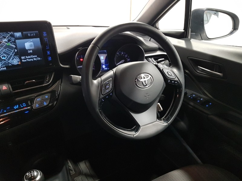 Used Toyota C-HR 2018 for sale - 77395468: Photo 10