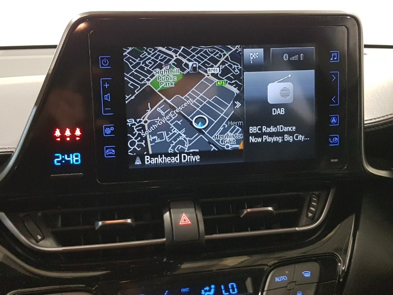 Used Toyota C-HR 2018 for sale - 77395468: Photo 11