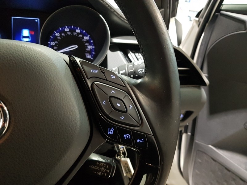 Used Toyota C-HR 2018 for sale - 77395468: Photo 15