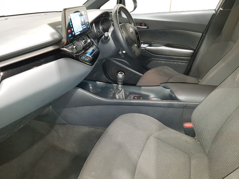 Used Toyota C-HR 2018 for sale - 77395468: Photo 5