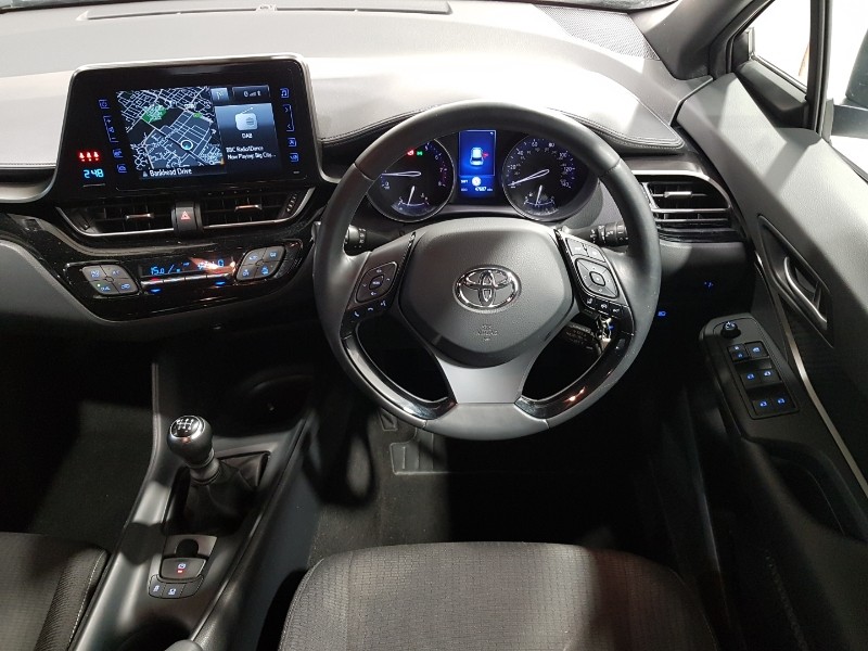 Used Toyota C-HR 2018 for sale - 77395468: Photo 7