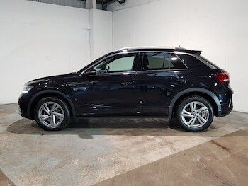 Used Volkswagen T-Roc 2022 for sale - 77251603: Photo
