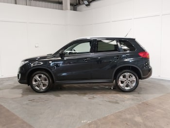 Used Suzuki Vitara 2017 for sale - 79273944: Photo