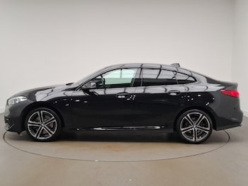 Used BMW 2 Series 2022 for sale - 75702048: Photo