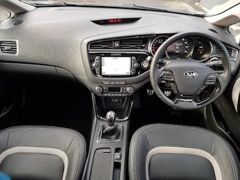 Used Kia Ceed 2017 for sale - 76583574: Photo