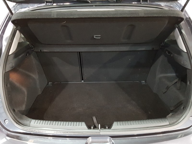 Used Kia Ceed 2017 for sale - 76583574: Photo 8