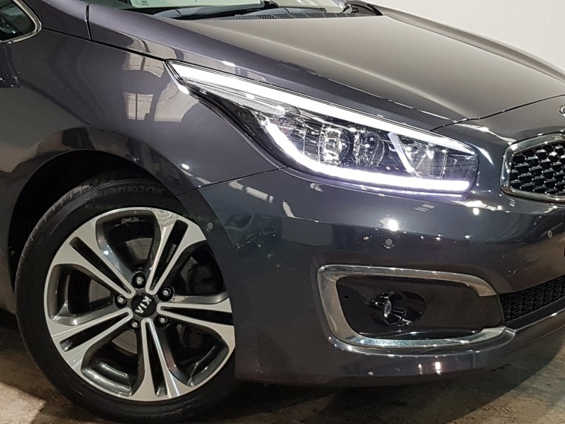 Used Kia Ceed 2017 for sale - 76583574: Photo 9