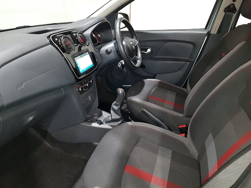 Used Dacia Sandero Stepway 2020 for sale - 77311733: Photo 5