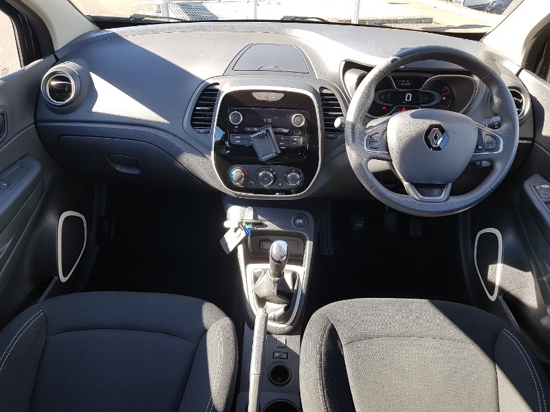 Used Renault Captur 2018 for sale - 76058913: Photo 2