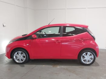 Used Toyota AYGO 2014 for sale - 79581245: Photo
