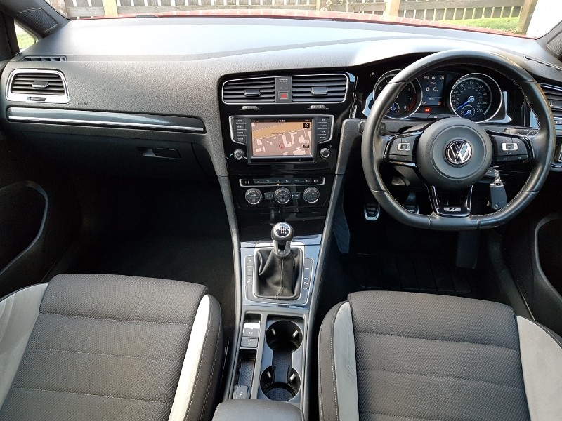 Used Volkswagen Golf 2016 for sale - 77815662: Photo 2