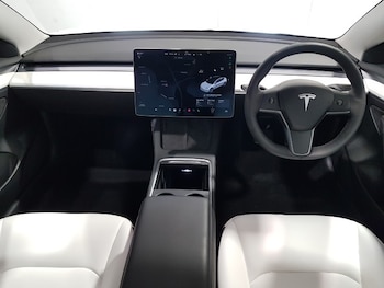 Used Tesla Model 3 2021 for sale - 77392799: Photo