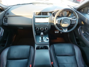 Used Jaguar E-Pace 2020 for sale - 76788913: Photo