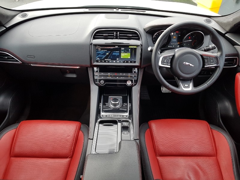 Used Jaguar F-Pace 2019 for sale - 77150107: Photo 2