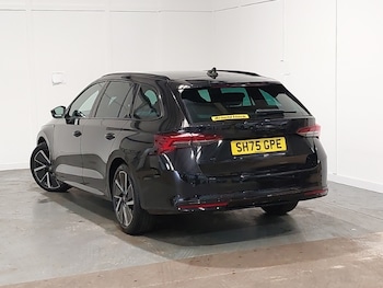 Used Skoda Octavia 2025 for sale - 79101159: Photo