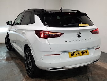 Used Vauxhall Grandland 2024 for sale - 76437680: Photo