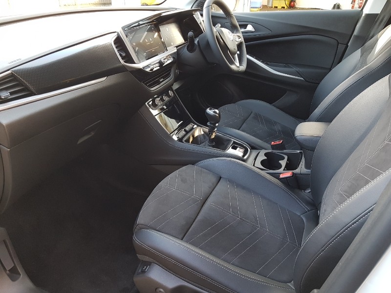Used Vauxhall Grandland 2024 for sale - 76437680: Photo 5