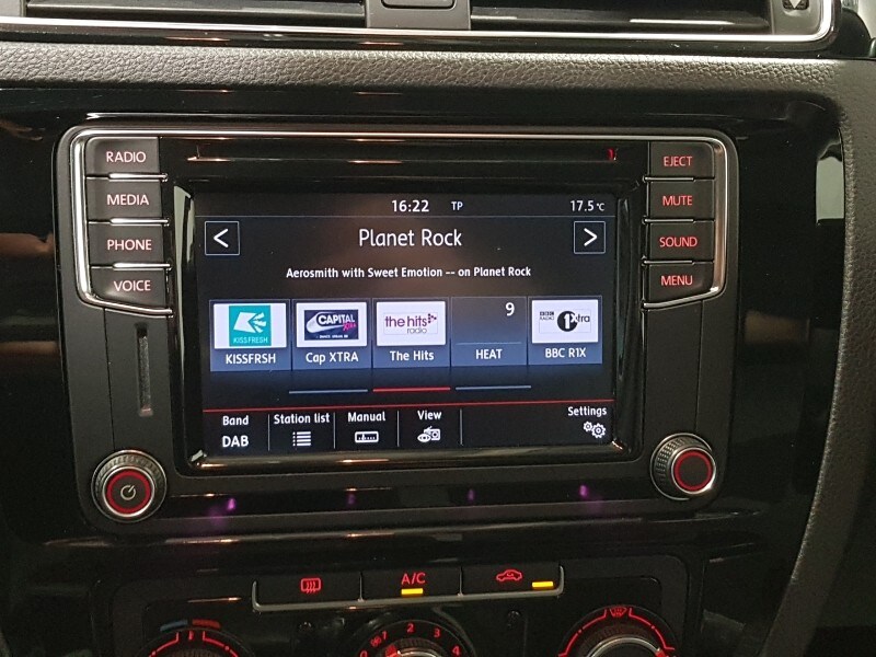 Used Volkswagen Jetta 2017 for sale - 77999897: Photo 11