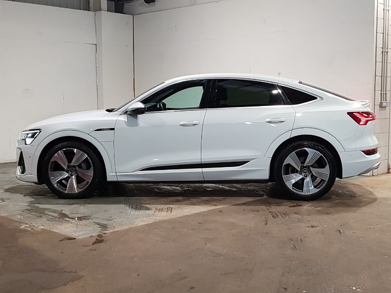 Used Audi e-tron 2022 for sale - 77304302: Photo 4