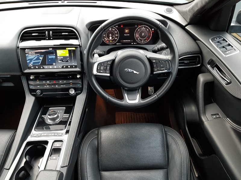 Used Jaguar F-Pace 2020 for sale - 77183828: Photo 7