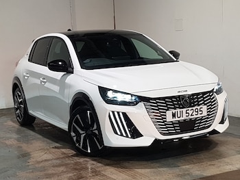 2025 - 1.2 Hybrid 136 GT 5dr e-DSC6