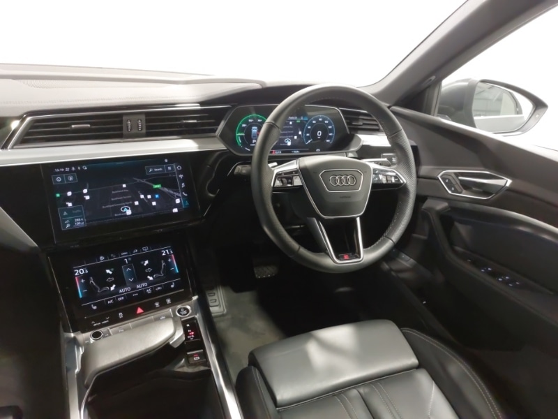 Used Audi e-tron 2022 for sale - 78126196: Photo 10