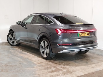 Used Audi e-tron 2022 for sale - 78126196: Photo