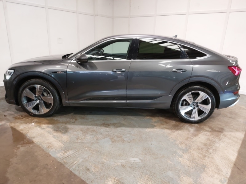 Used Audi e-tron 2022 for sale - 78126196: Photo 4