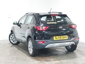 Used Kia Stonic 2020 for sale - 79561626: Photo