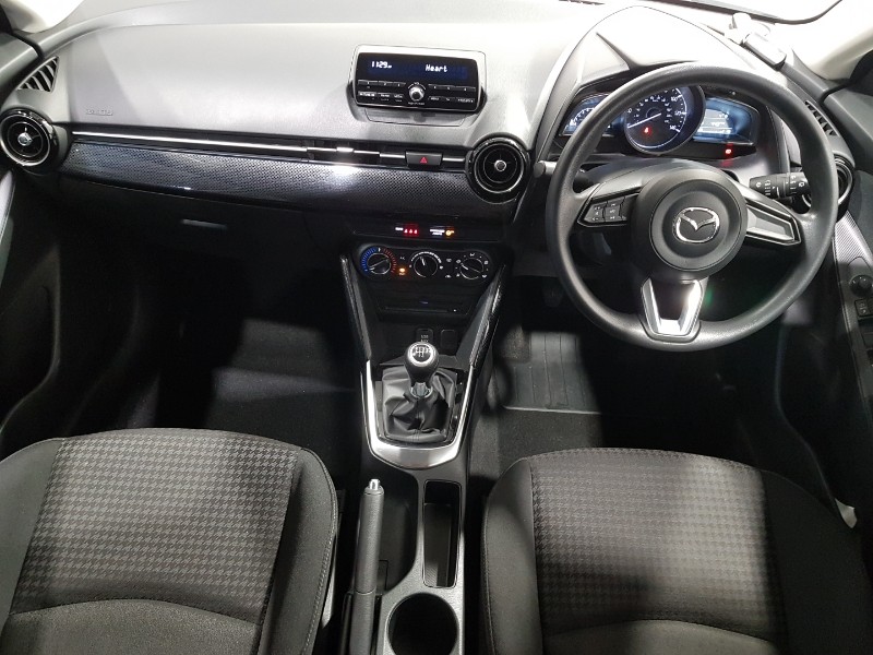 Used Mazda Mazda2 2018 for sale - 77466411: Photo 2
