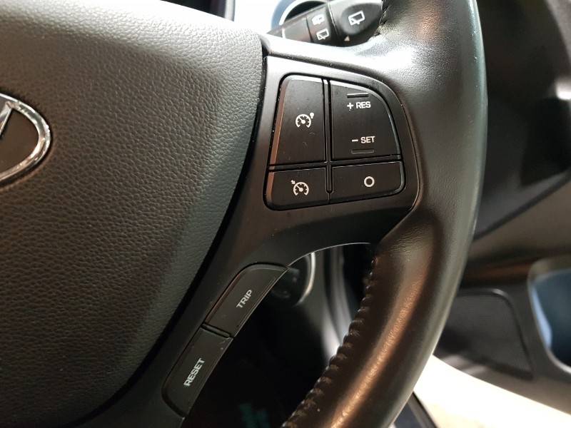 Used Hyundai i10 2016 for sale - 78033093: Photo 15