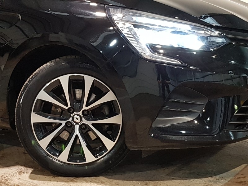 Used Renault Clio 2022 for sale - 76970328: Photo 9