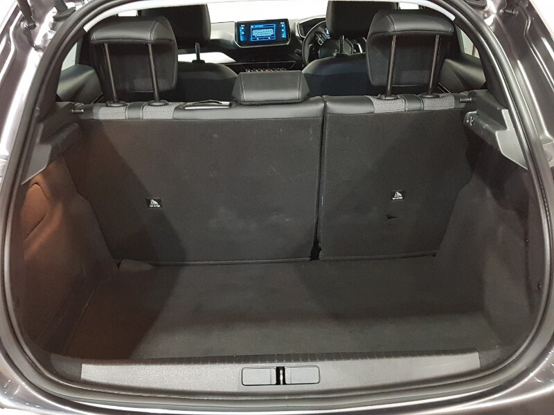 Used Peugeot 208 2022 for sale - 77568950: Photo 8