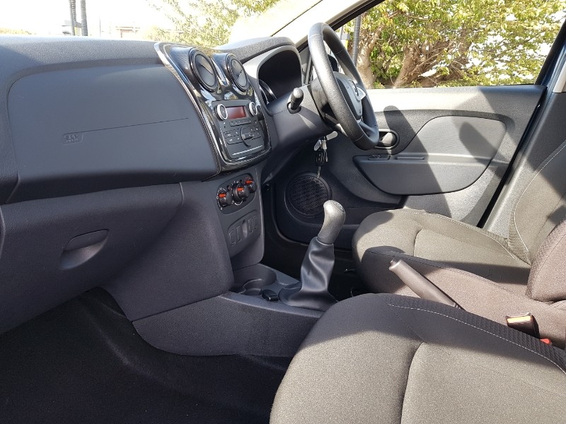 Used Dacia Sandero 2017 for sale - 76493563: Photo 5