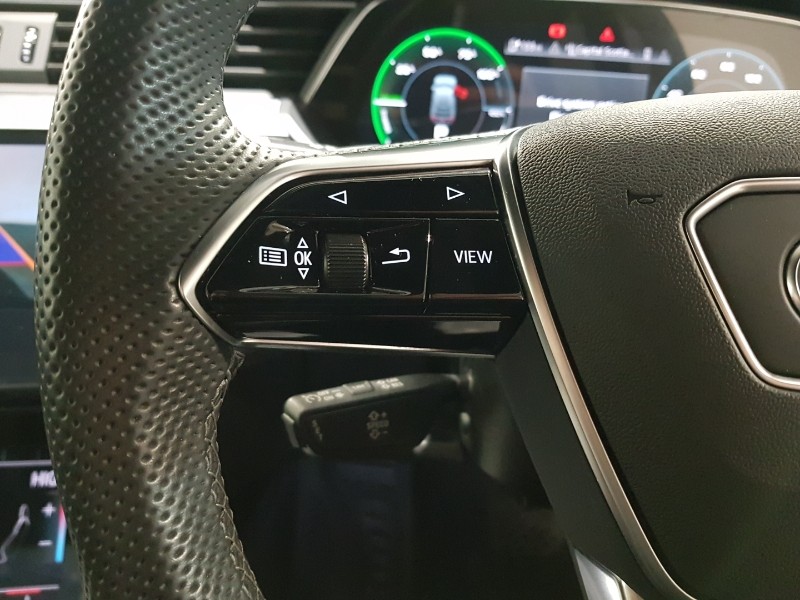 Used Audi e-tron 2022 for sale - 77623448: Photo 14