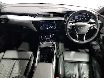 Used Audi e-tron 2022 for sale - 77623448: Photo